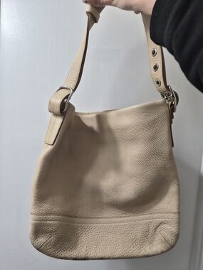 Coach Classic Light Tan Leather Shoulder Bag
